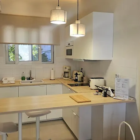 Oasis 007 Rhodes City