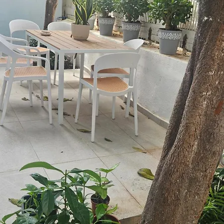 Oasis 007 Rhodes City