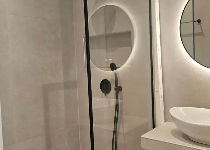 Oasis 007 公寓 Rhodes City